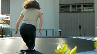 Julia[DAKHands] - trampolin 2