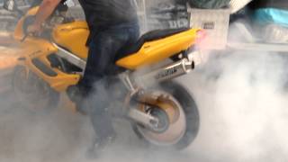 1999 HONDA VTR1000 BURNOUT