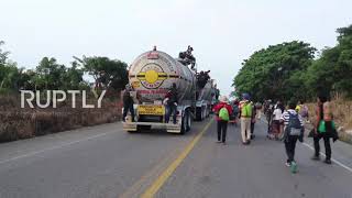 Mexico: Migrant groups continue heading north as US-Mexican leaders meet in DC