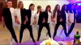 Новогодний корпоратив.  New Years corporate party. Прикольное выступление/gangnam style