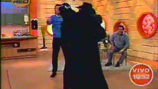 Pollo en Conserva Hombre Laser vs Darth Vader stripper