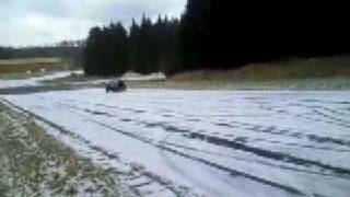 Audi drifting bei Schnee!