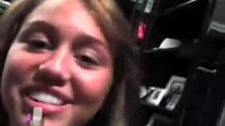 Miley Cyrus celebrating christmas with Mandy Jiroux