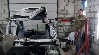 Renault Sandero , вытяжка крыши за 1 минуту на напольном стапеле