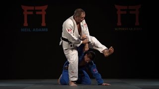 Neil Adams analyses Burton's spinning Juji gatame entry