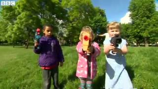BBC News - Should parents still allow children to play with toy guns?