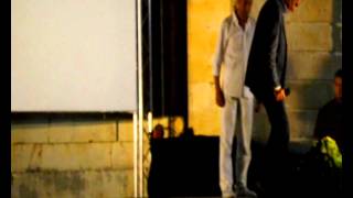Quand Zinedine Soualem bascule au pied de Robert Hossein