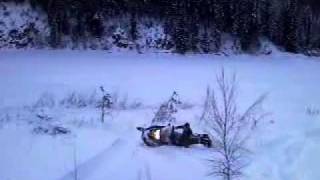 Jumps on ski doo skandic suv 600 part1