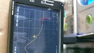 #NanoVNA dip LC unknow freq resonance 02