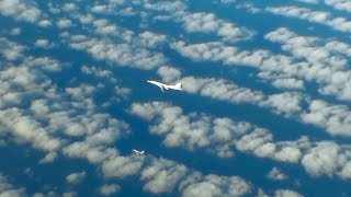 Плановый полет ракетоносцев Ту-160 над нейтральными водами Баренцева и Норвежского морей