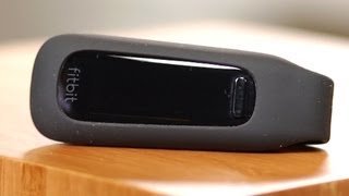 Track tons of fitness stats with the Fitbit One