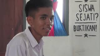 SMAN 1 RAHA kelas XII MIPA 6 kelompok 2  " POTRET PUTIH ABU ABU"