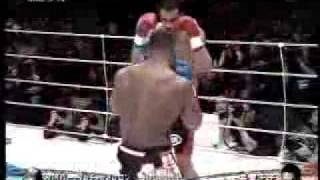 Badr Hari goes K.O. (vs. Overeem) Must see ...
