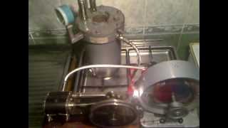 ПАРОВАЯ МАШИНА ВЫРАБАТЫВАЕТ ЭЛЕКТРИЧЕСТВО. THE STEAM ENGINE GENERATES ELECTRICITY