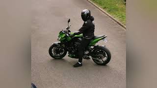 Quad cross moto. Yamaha Kawasaki KTM Honda Suzuki clip amateur