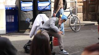 Beatbox R-TIZT - Where is my money (Dubstep Beatbox) (London, Covent Garden) Full HD