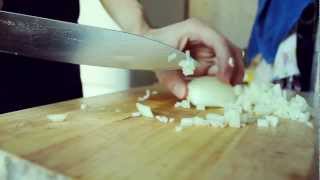 Нарезка лука / Cutting the onion