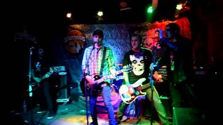 SuBmisioN - Tiempo Feat. Pato Coulrofobia