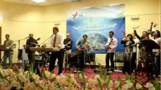 Jump for Jesus - Steve Kuban at JCM Abu Dhabi