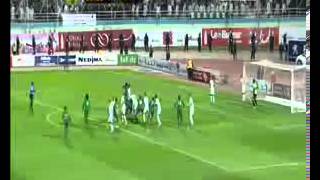 الدقائق الأخيرة من مباراة الجزائر بوركينافاسو بتعليق حفيظ دراجي 19-11-2013