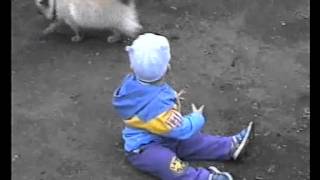 зверя по следам любого..