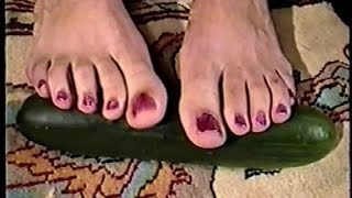 Crystal's huge feet 2
