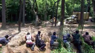 共軍在林間伏擊日軍，將日軍卡車成功逼停，卻沒想過這是日軍早就設下的圈套！ 抗日