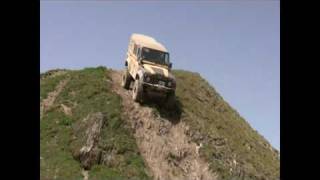 mercedes G VS land rover defender 110 - Valdisere