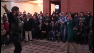 супер лезгинка чеченец зажигает
