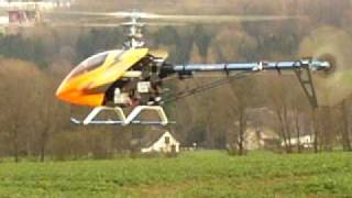 P. an Trex 600 T-rex 600 ESP mit helicommand 5