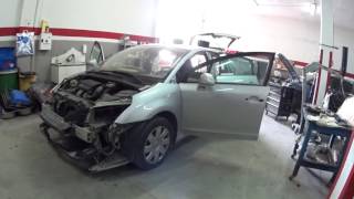 Citroën C4 каким образом крепится обивка крыши