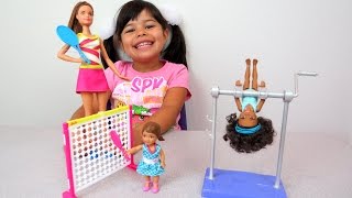 SPORTY GIRLS - dolls doing gymnastics - Barbie plays and teaches tennis - accident
