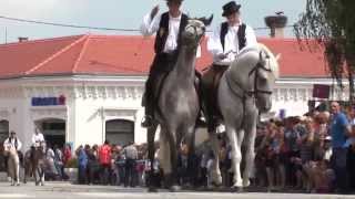 Đakovački vezovi 2013. - svečana povorka
