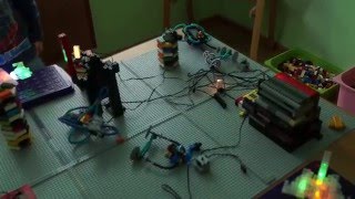 Космическая станция из конструктора Lego и Laser Pegs