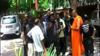 Buddhist monk assaulted at anti-Rajapaksa protest