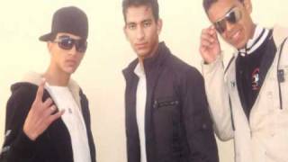 fbs--men  watch hands up