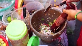 Đặc sản Thái Lan | Gỏi xoài ba khía ốc cay xé lưỡi | Street food Thailand