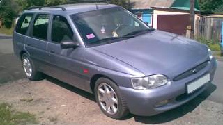 Ford Escort (универсал). Замена ламп заднего фонаря.