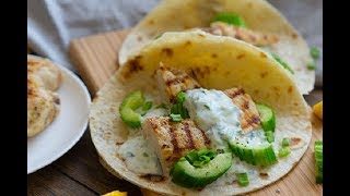 Курица с греческим соусом цацики