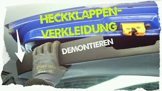 Verkleidung der Heckklappe demontieren (Skoda Fabia)