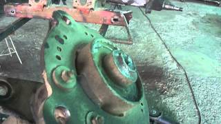 Ремонт сеноизмельчителя трактора John Deere