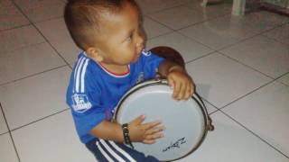 syauqi ft darbuka - qomarun.. ahhahaha..