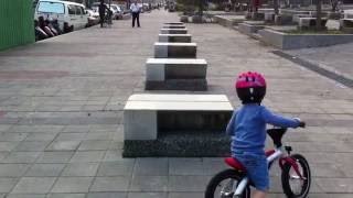 Детский велосипед BMW kidsbike (80932413749)