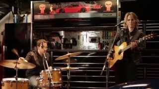 Lynne Hanson & The Good Intentions perform "Heaven and Hell"