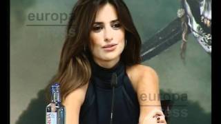 Penélope Cruz: "La situación en España es durísima y ojalá m