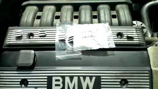БМВ Е34 Зарисовка - Установка колпачка защитного кожуха двигателя BMW E34 M50