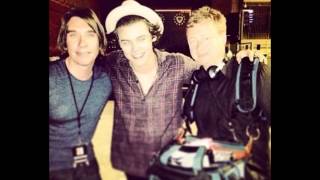 Harry Styles Pics