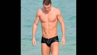 Top 30 the best footballers body!