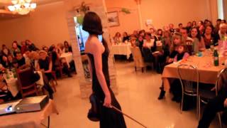 Nata Meta Oriflame closed fashion show