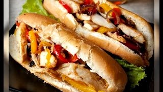 Курица со сладким перцем в булочках